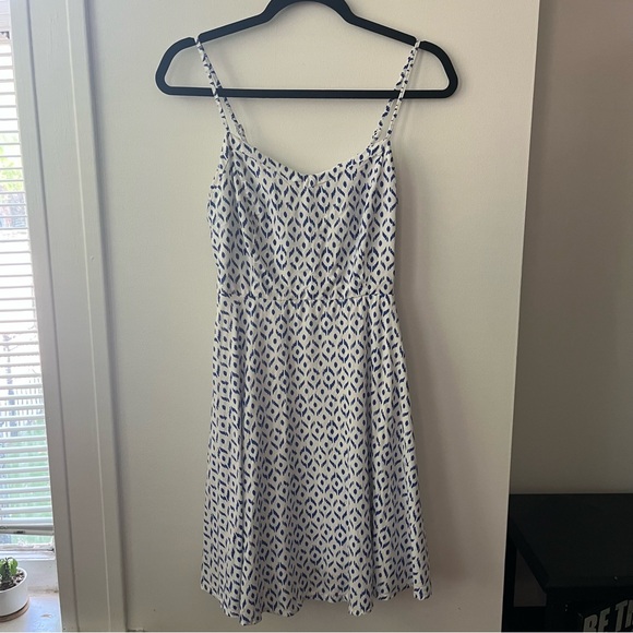 Sundress, White with Blue Pattern from Old Navy - Picture 1 of 8